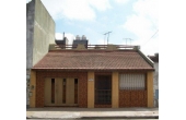 224, Casa en venta de 3amb en devoto con fondo y terraza a refaccionar